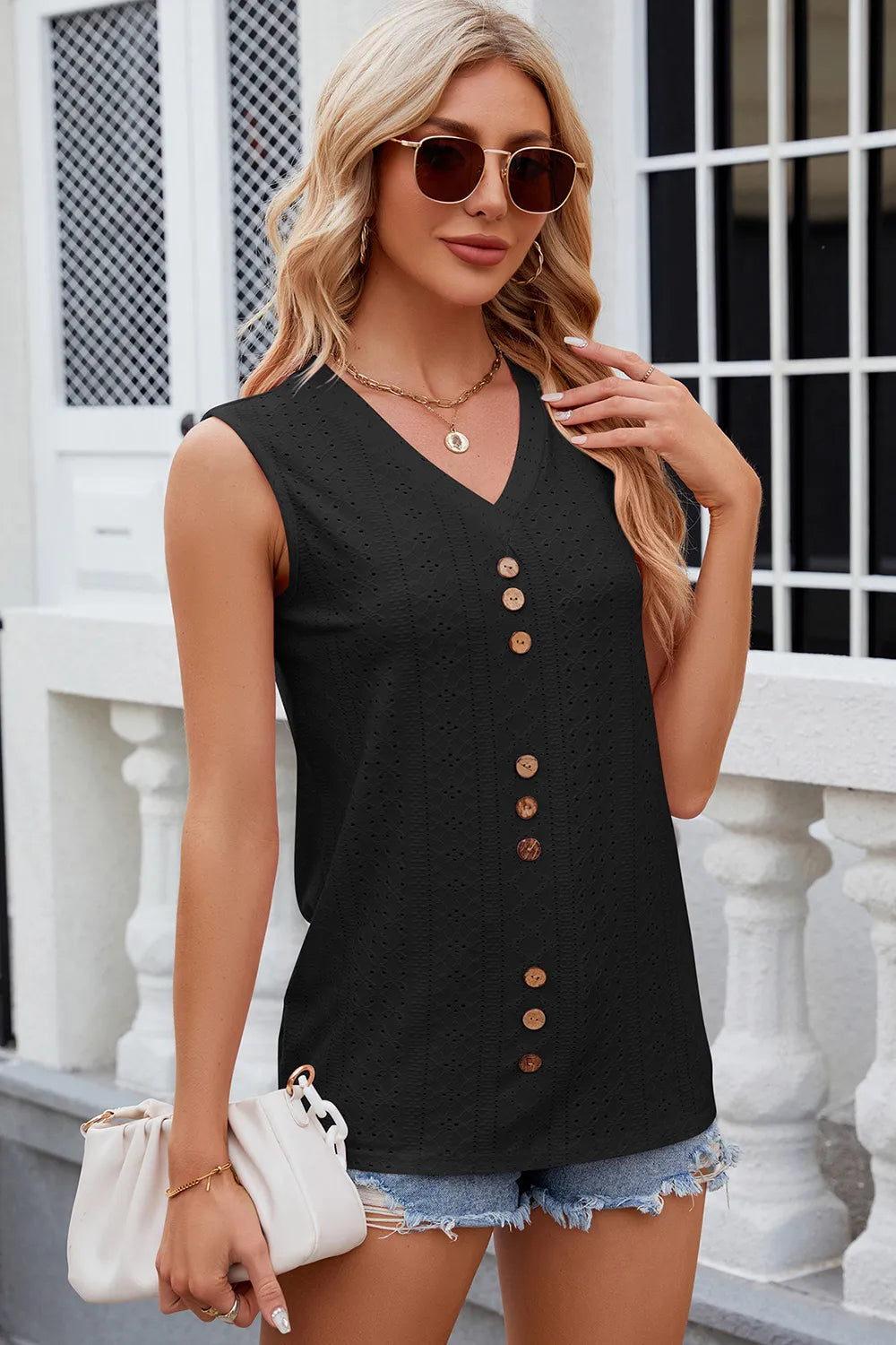 d0fcb9cc-b4d2-4784-bfab-9f96f7e91203-Max